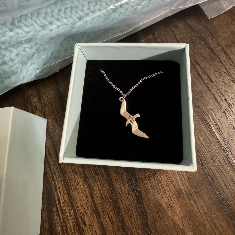 Taylor Swift 1989 Seagull Necklace OFFICIAL MERCHANDISE